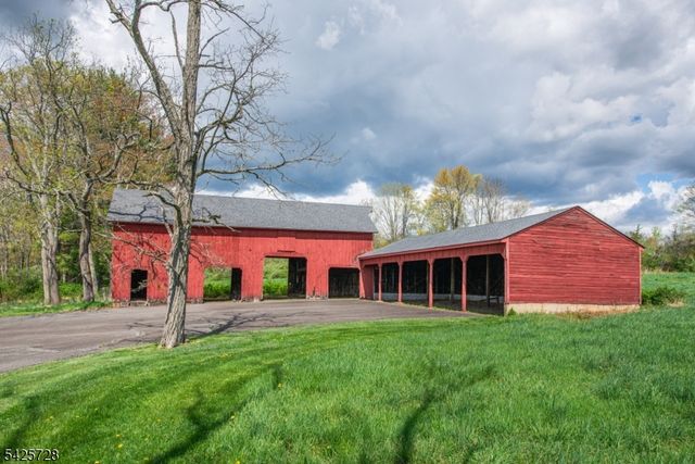 175 Route202, Far Hills Boro, NJ 07931