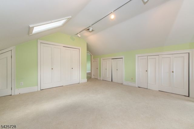 175 Route202, Far Hills Boro, NJ 07931