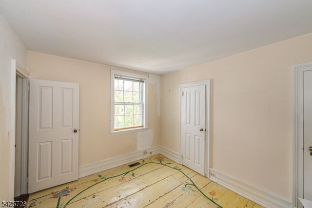 175 Route202, Far Hills Boro, NJ 07931