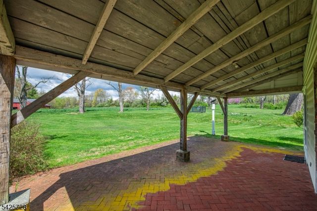 175 Route202, Far Hills Boro, NJ 07931