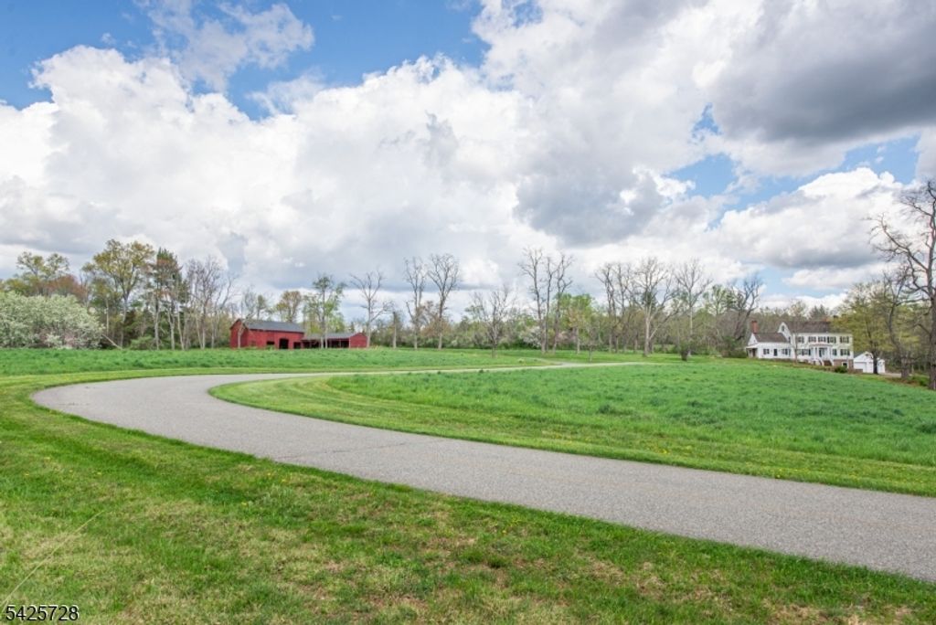 175 Route202, Far Hills Boro, NJ 07931 — photo 4