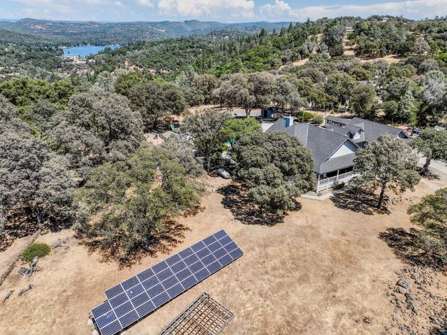 20564 Wildwood West Dr, Penn Valley, CA 95946