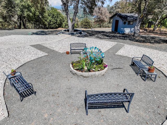 20564 Wildwood West Dr, Penn Valley, CA 95946