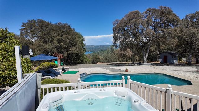 20564 Wildwood West Dr, Penn Valley, CA 95946