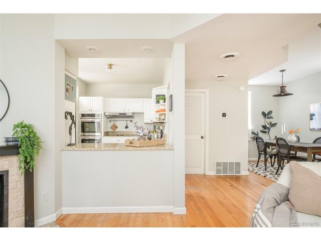 2934 Champa St, Denver, CO 80205