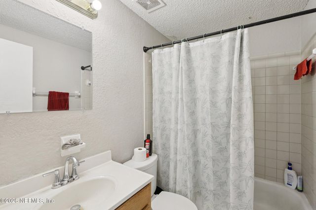 4371 CROSSBOW Road, Jacksonville, FL 32208