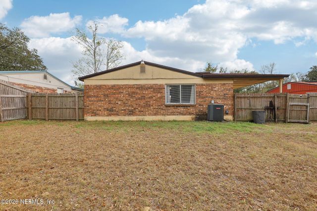 4371 CROSSBOW Road, Jacksonville, FL 32208