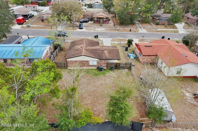 4371 CROSSBOW Road, Jacksonville, FL 32208