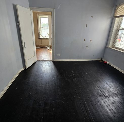 619 E 102nd Place, Chicago, IL 60628