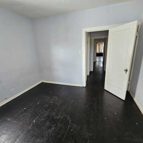 619 E 102nd Place, Chicago, IL 60628