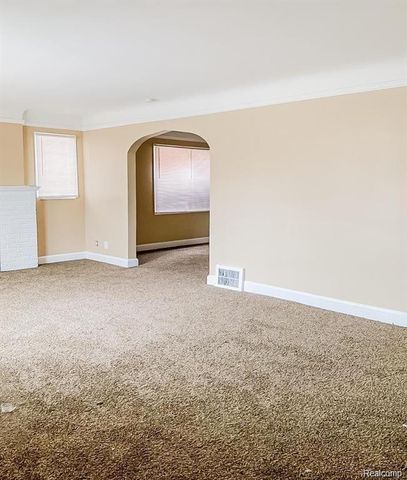 9154 Wayburn Street, Detroit, MI 48224