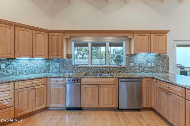 8262 E VISTA DE VALLE --, Scottsdale, AZ 85255