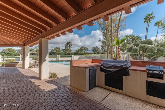 8262 E VISTA DE VALLE --, Scottsdale, AZ 85255