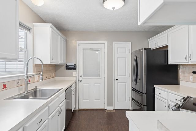 501 Sheath Cir, Lebanon, TN 37087