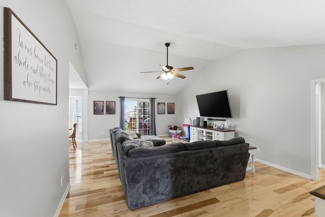 438 Oakley Avenue, Harrodsburg, KY 40330