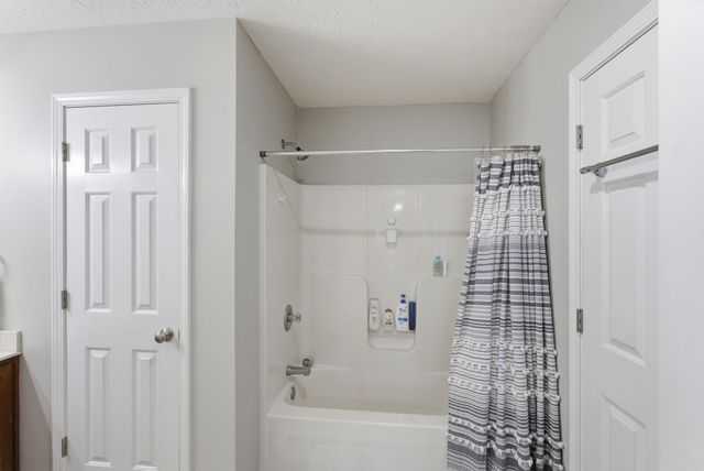 438 Oakley Avenue, Harrodsburg, KY 40330