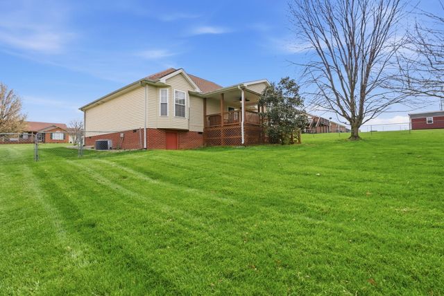 438 Oakley Avenue, Harrodsburg, KY 40330