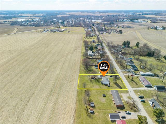 674 Bernard Road, New Vienna, OH 45159