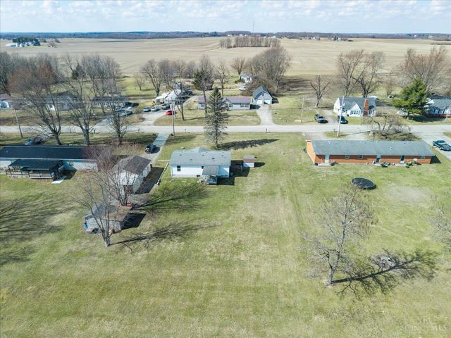 674 Bernard Road, New Vienna, OH 45159