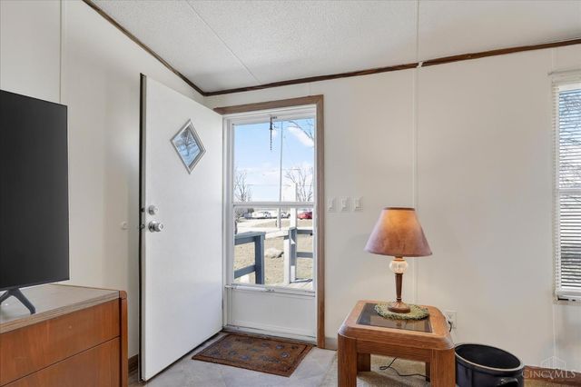 674 Bernard Road, New Vienna, OH 45159