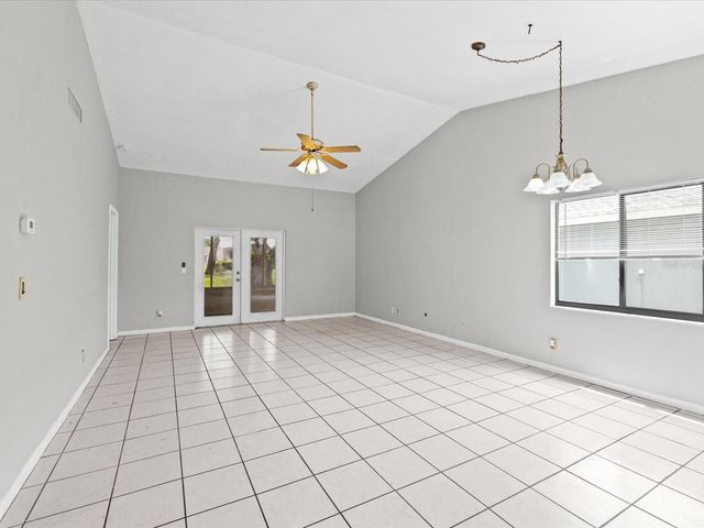 11614 ROSE TREE DRIVE, New Port Richey, FL 34654