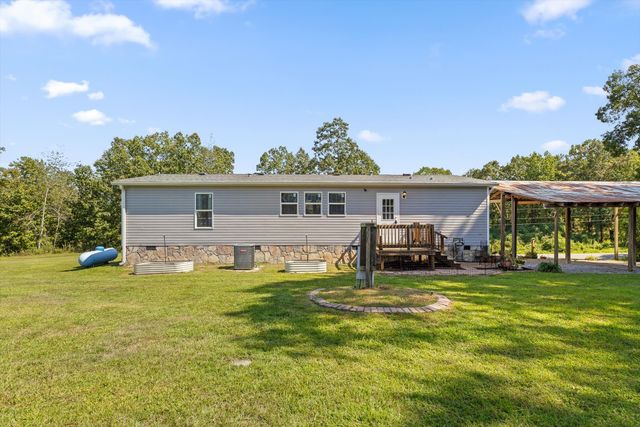 37 Scratch Ankle Road, Trenton, GA 30752