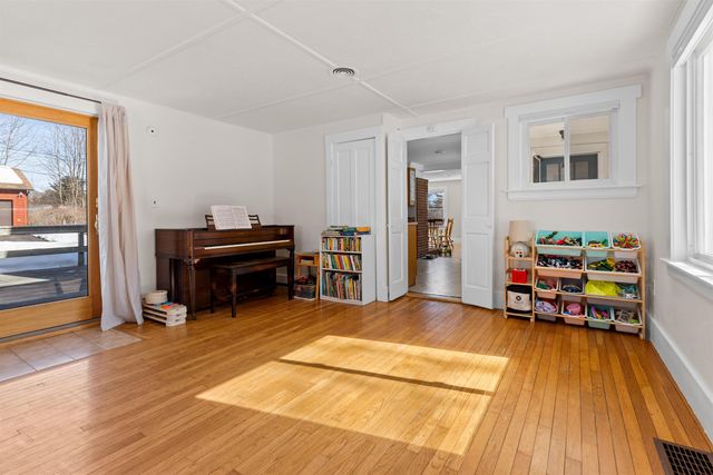 9 Kelsea Avenue, Center Harbor, NH 03226