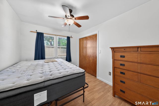 30 Grafton Road, Hamden, CT 06517