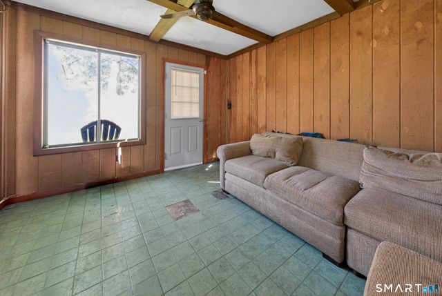 30 Grafton Road, Hamden, CT 06517