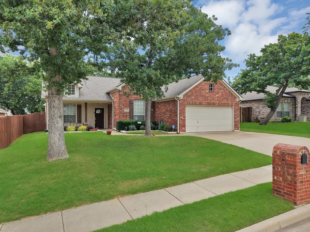 3829 Chimney Rock Drive, Denton, TX 76210