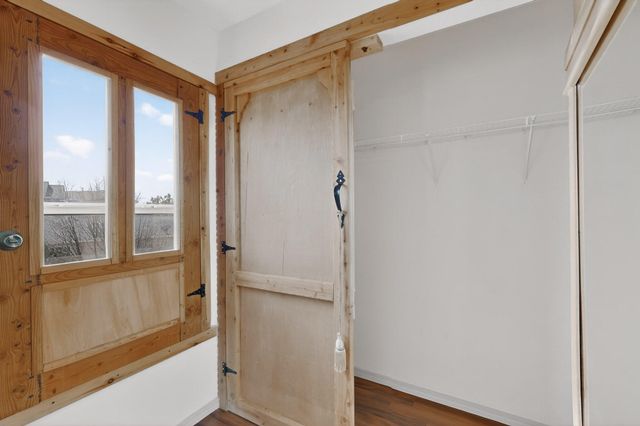 6114 Bisbee Place NW, Albuquerque, NM 87114