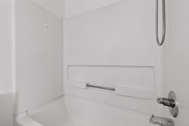 6114 Bisbee Place NW, Albuquerque, NM 87114