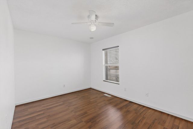 6114 Bisbee Place NW, Albuquerque, NM 87114