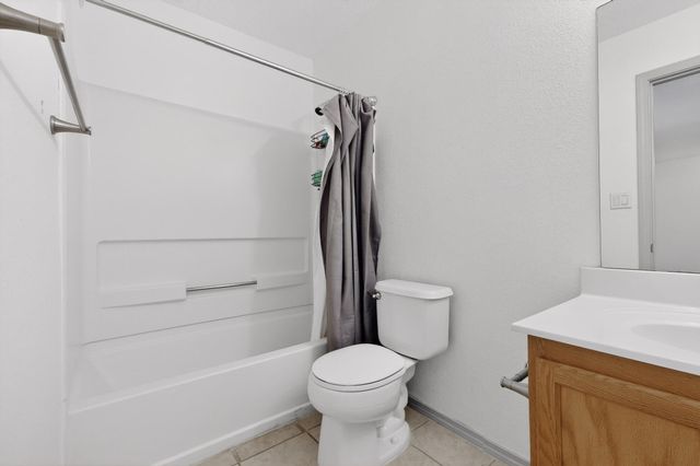 6114 Bisbee Place NW, Albuquerque, NM 87114