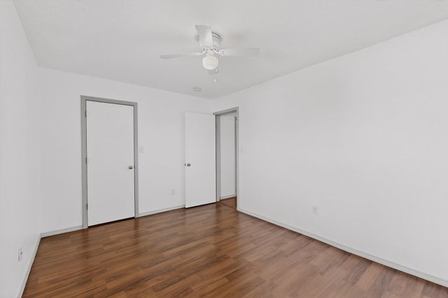 6114 Bisbee Place NW, Albuquerque, NM 87114