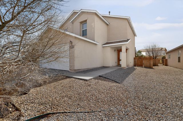 6114 Bisbee Place NW, Albuquerque, NM 87114