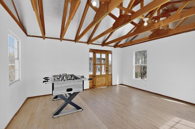 6114 Bisbee Place NW, Albuquerque, NM 87114