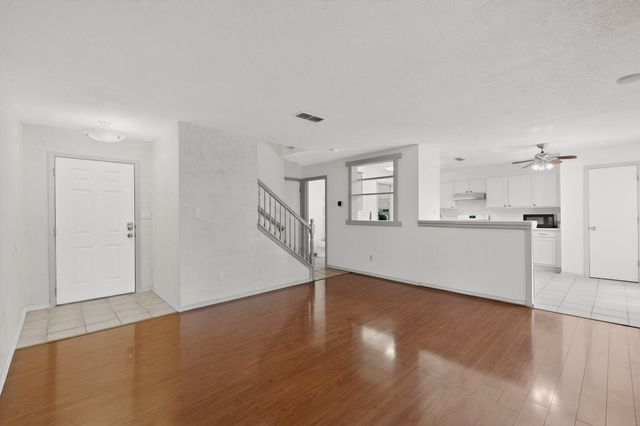 6114 Bisbee Place NW, Albuquerque, NM 87114