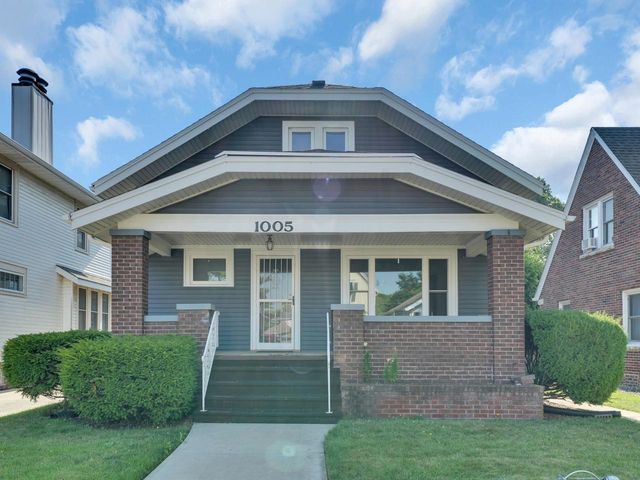 1005 Blaine AVENUE, Racine, WI 53405