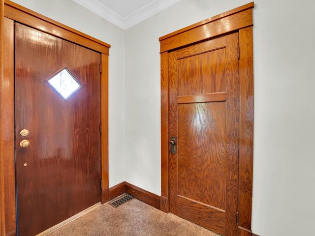 1005 Blaine AVENUE, Racine, WI 53405