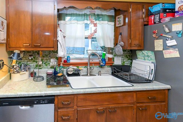 608 Clearview Street, Decatur, AL 35601