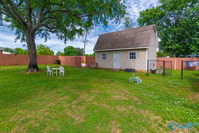 608 Clearview Street, Decatur, AL 35601