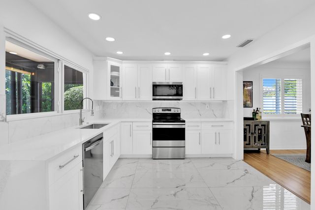 798 E Boca Raton Road, Boca Raton, FL 33432