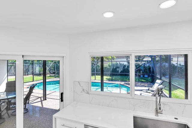 798 E Boca Raton Road, Boca Raton, FL 33432