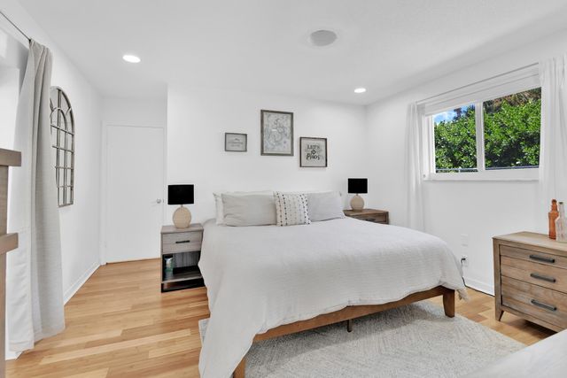 798 E Boca Raton Road, Boca Raton, FL 33432