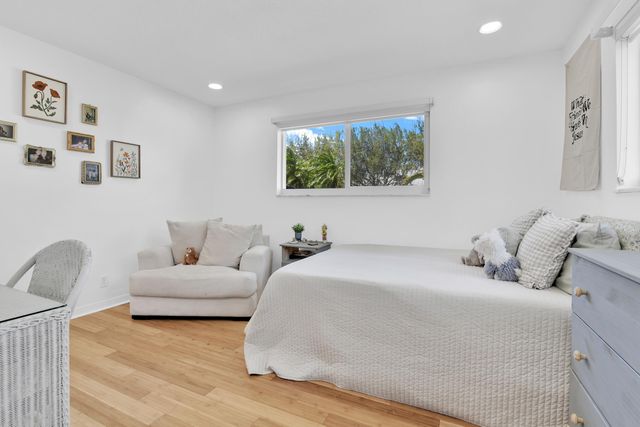 798 E Boca Raton Road, Boca Raton, FL 33432