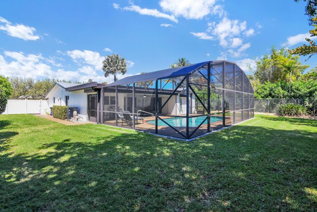 798 E Boca Raton Road, Boca Raton, FL 33432