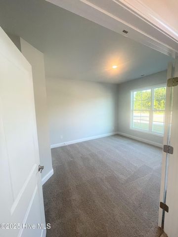 2012 Medina Spirit Street, New Bern, NC 28562