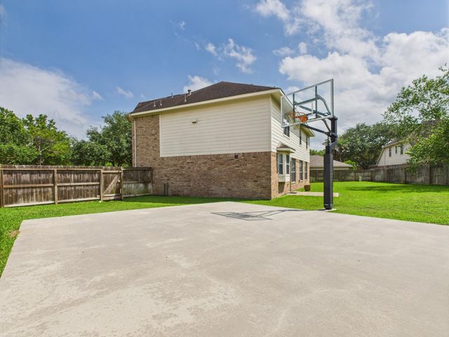 26306 Shady Walk Lane, Katy, TX 77494