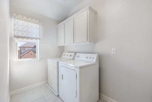 1201 Ivy Charm Way, Arlington, TX 76005